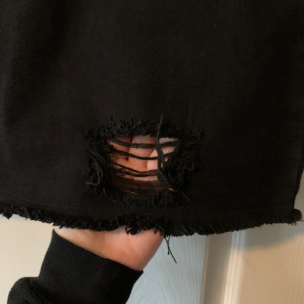 F21 Ripped Jean Skirt - Picture 4 of 8